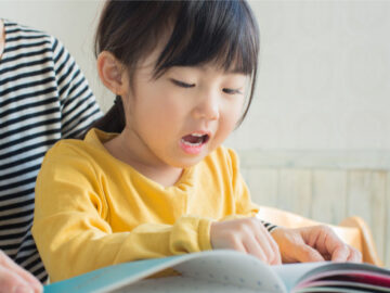 Một số tiêu chí cần chú trọng khi chọn sách tiếng Anh lớp 2 cho bé